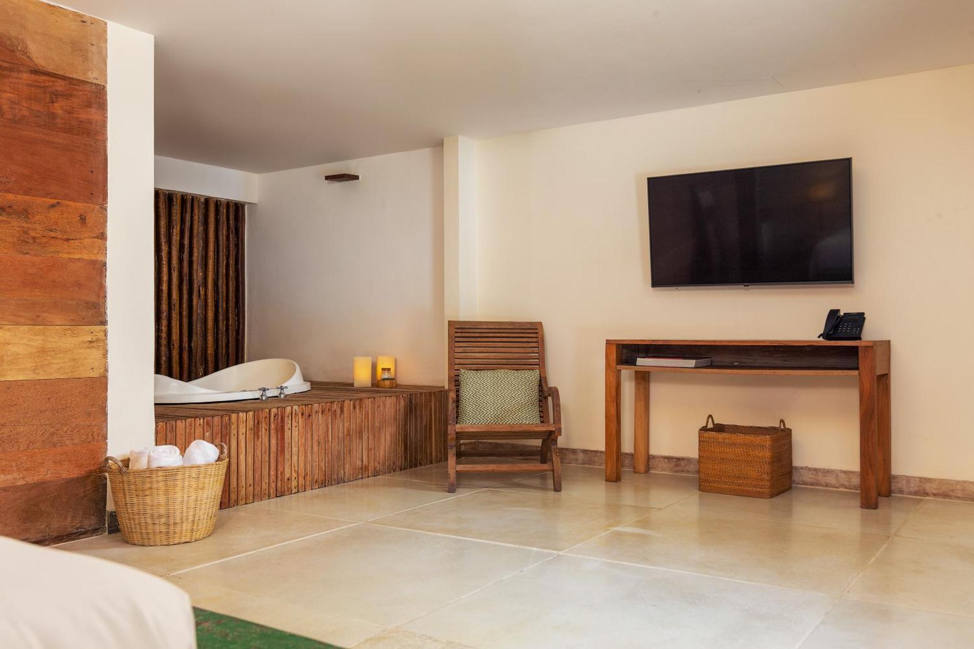 Suite Deluxe con bañera de hidromasaje